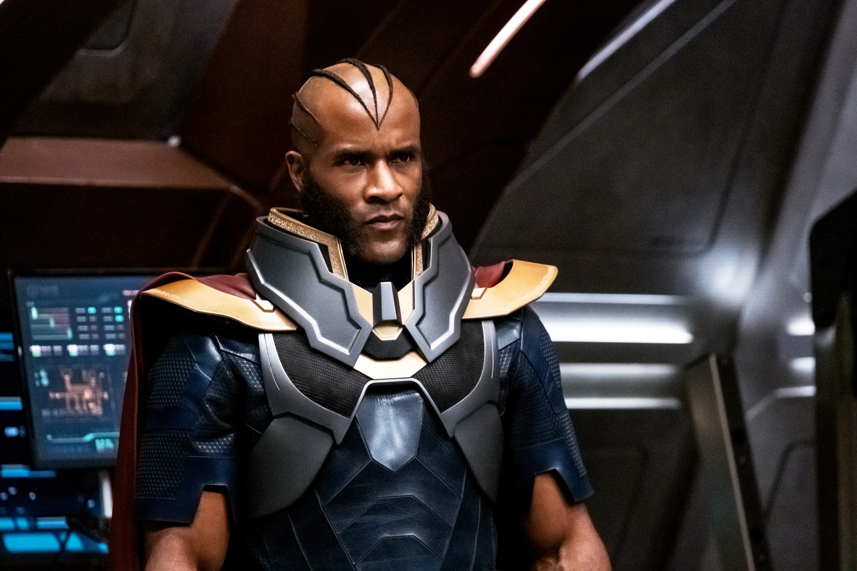 crisis on infinite earths black lightning crisis on infinite earths black lightning