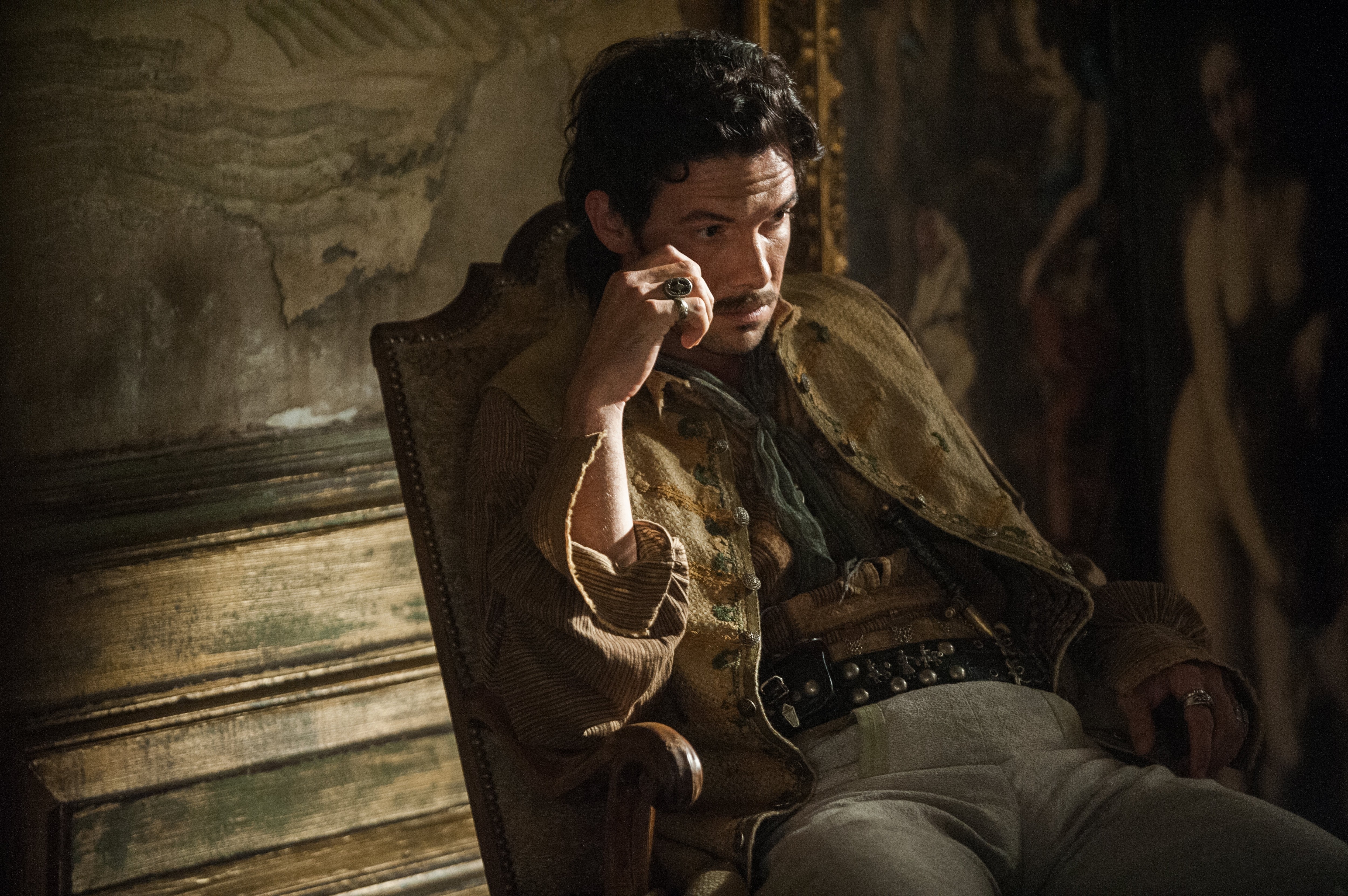 Black Sails Jack Rackham Black sails, Sailing, Pirate garb
